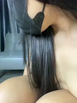 Ly_Coca2's Live XXX Chat