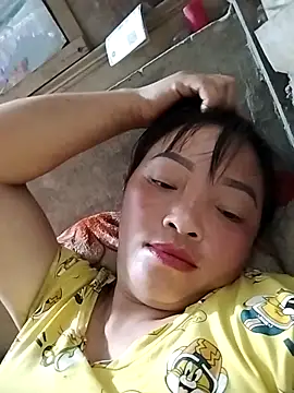 Minkine022 在線直播表演