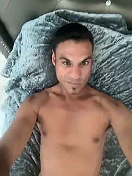 ZF-Athlete Chat XXX in diretta