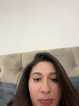 IrisBlues live XXX chat