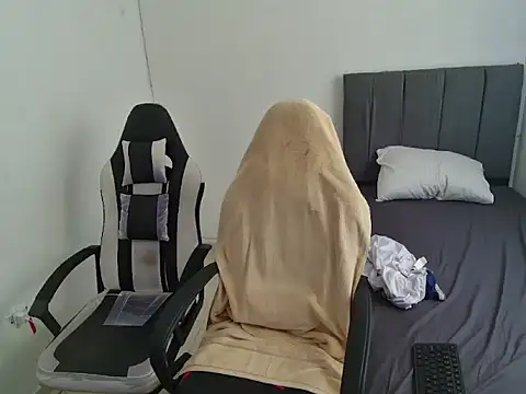 hot_king20 Adlı Modelin Web Kamerası Şovu