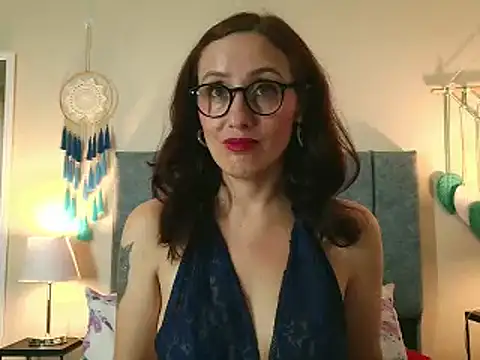 IberianMoonMK 라이브 XXX 채팅