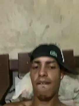 Aleexxx_2005 网络视讯表演