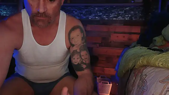 MISTERANDDEMI's Live XXX Chat