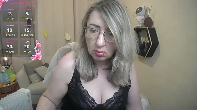 Chat XXX Live KKMimiKK