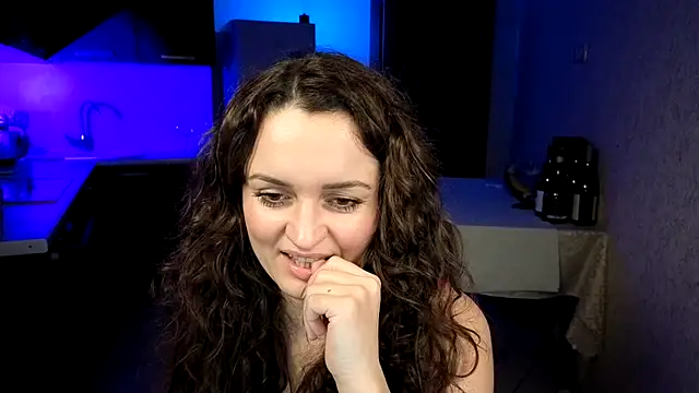 Cerann1's Live XXX Chat