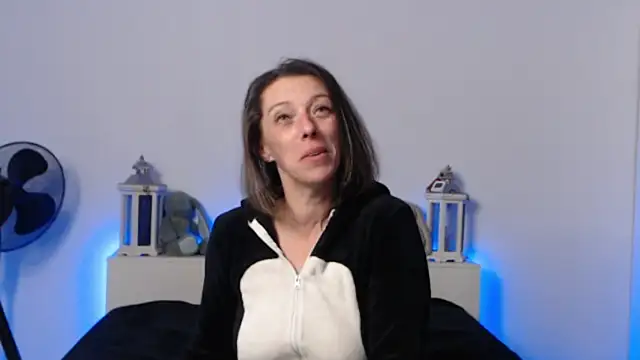 Oriane_Jackson Chat XXX in diretta