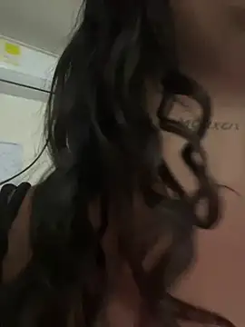 دردشة Sweet_vicky_hot الجنسية المباشرة