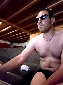 عرض كام BrunJulienMetis