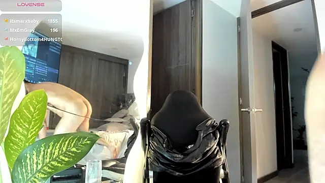 Dimitri_Bass: απευθείας συνομιλία ΧΧΧ