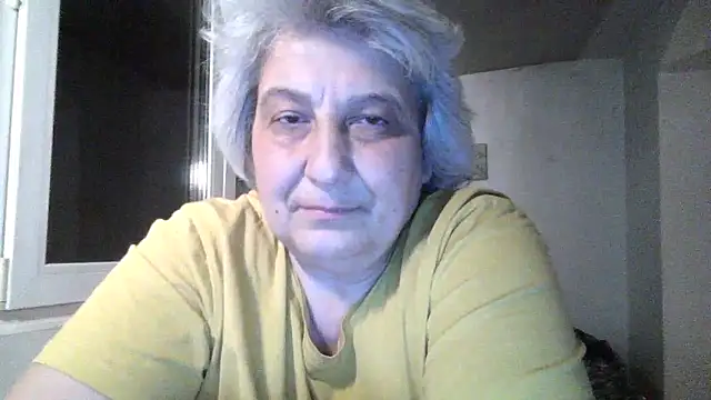 ExquisiteMature's Live XXX Chat