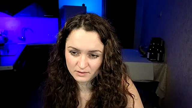 Chatroom XXX en direct de Cerann1