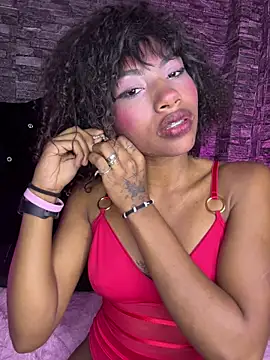 Morena_fire 在線直播表演