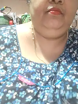 แชท XXX สดของ tamilthanushri