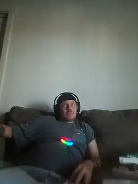 yourMasterisBored live XXX chat