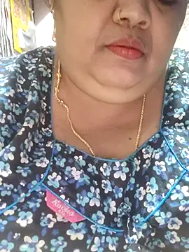 دردشة tamilthanushri الجنسية المباشرة