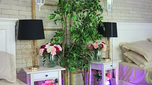 EmillyBronte's Live XXX Chat