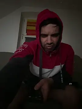 Pokazy przed kamerką – JackySexyy