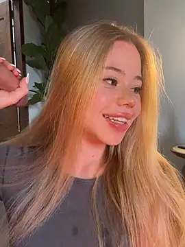 curchez_n Webbikameraesitys