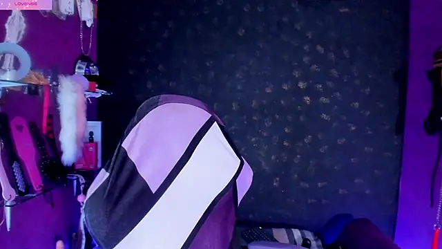 Chat XXX ao vivo de Alexa_Slave