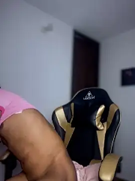 Nikol_Rang__ Webcam show