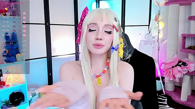 MilkyCute's Live XXX Chat