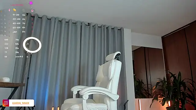 karinnixx's Live XXX Chat