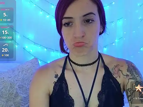 ninaa_fox's Live XXX Chat