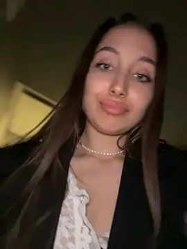 ICrazyOneIRL Live XXX-chat