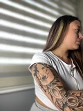 Diosa_Pinkk's Live XXX Chat