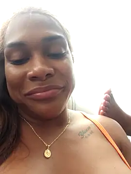 KarinRoss Chat XXX in diretta