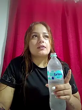 Foxylisaflores: онлайн-секс-чат