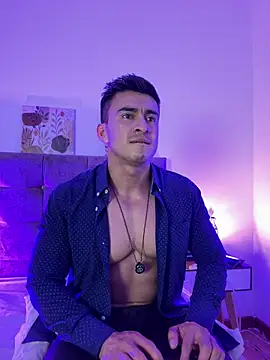 Chris_Clarck Live XXX-Chat