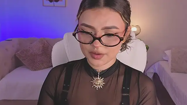 DahianaWalcott Adlı Modelin Canlı XXX Sohbeti