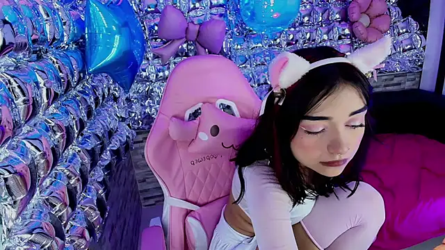 lala_cherry: απευθείας συνομιλία ΧΧΧ