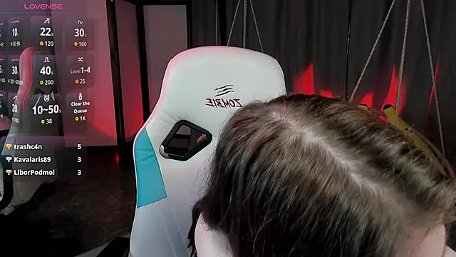 Živý XXX chat KiraDuvall