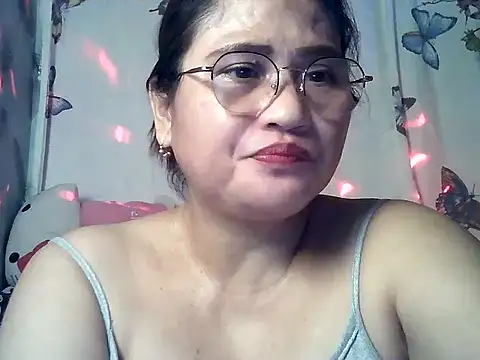 Czat XXX na żywo – Amazing_Angel22