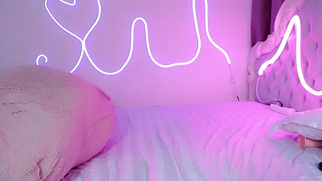 Živý XXX chat yourmermaidd