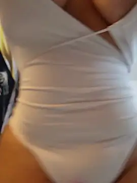 LizzRouse's Live XXX Chat