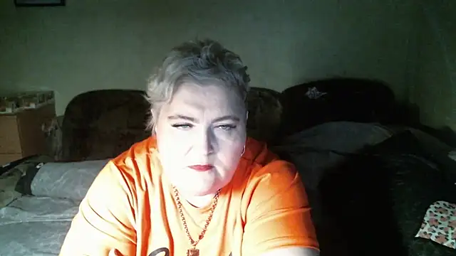 XXX chat uživo modela Lana555