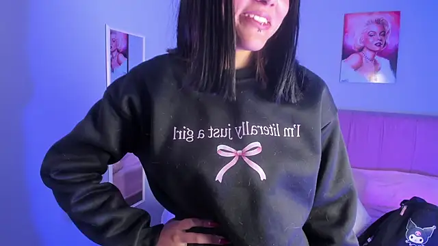 ela_petit Live XXX-Chat