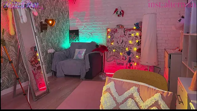 altertyan Adlı Modelin Canlı XXX Sohbeti