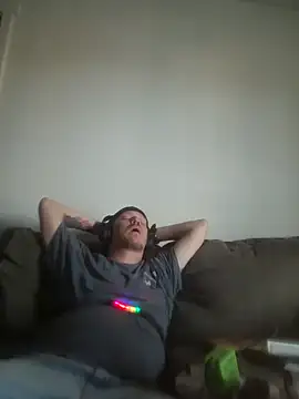 yourMasterisBored 现场XXX聊天