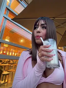 Rossie_Blooms 라이브 XXX 채팅