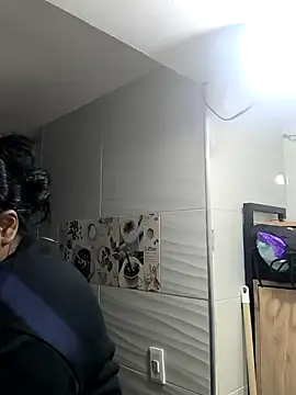 Pokazy przed kamerką – paola091