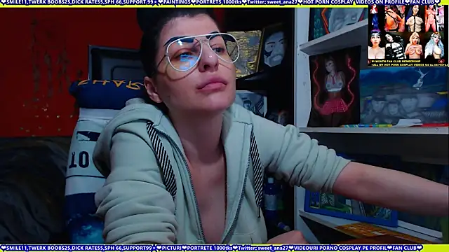 แชท XXX สดของ cuminmenowbbyx