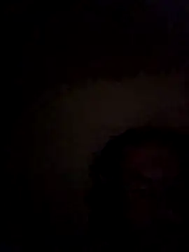 Nidge251: διαδικτυακό σόου στην κάμερα