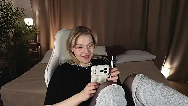 Colleen_BlakeのライブXXXチャット