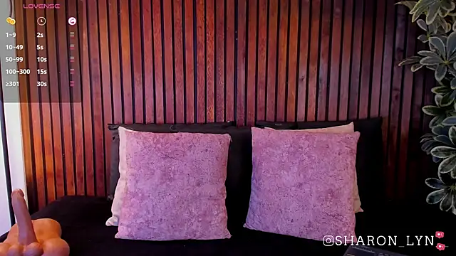 SharonLyn_のライブXXXチャット