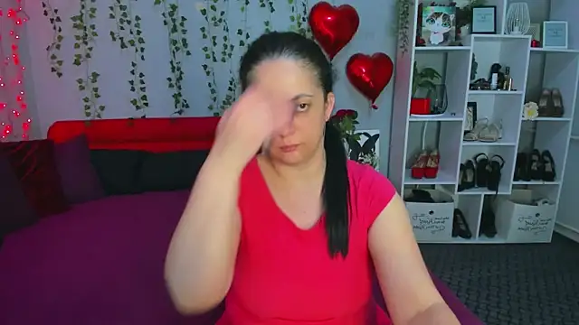 DarlingMilf's Live XXX Chat